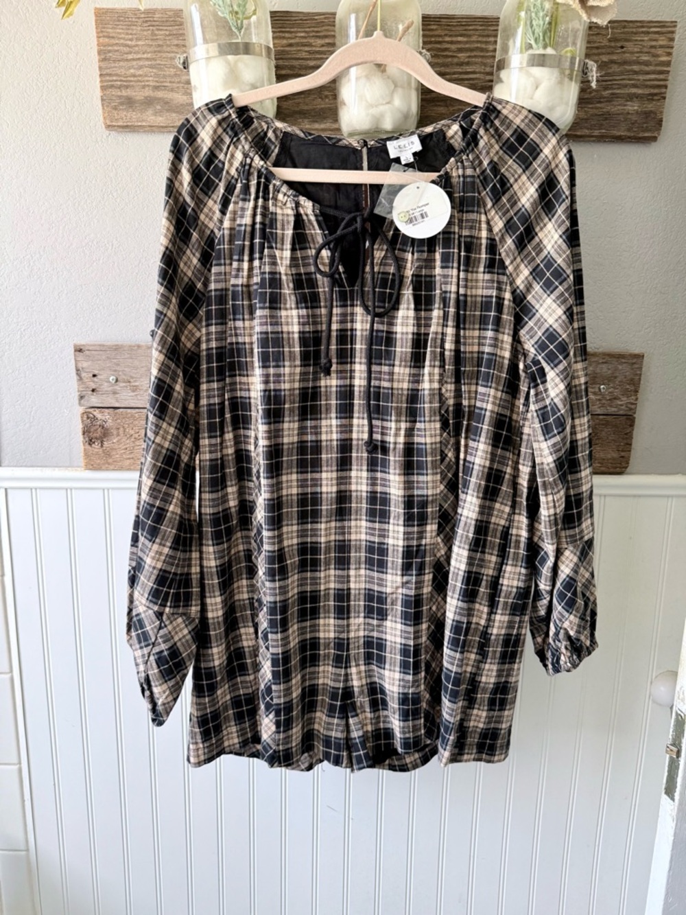 Le Lis Black and Tan Plaid Peasant Romper